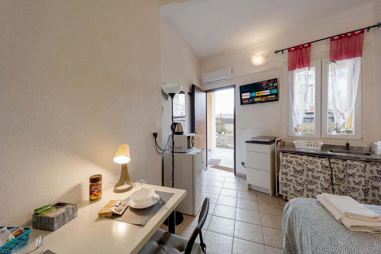 Il Gattino Di Sanremo - Piccolo Monolocale Centro E Stazione Del Treno Apartment Exterior foto