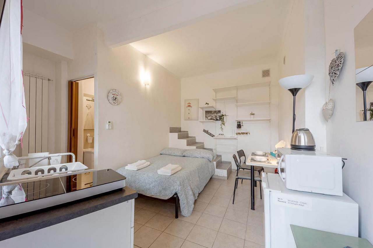 Il Gattino Di Sanremo - Piccolo Monolocale Centro E Stazione Del Treno Apartment Exterior foto